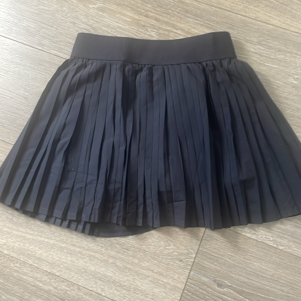 NWOT alo Aces Tennis Skirt - Picture 7 of 7